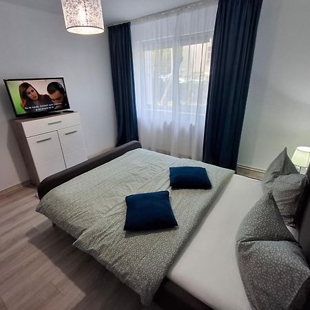 Apartament Claudia Deva Exteriör bild