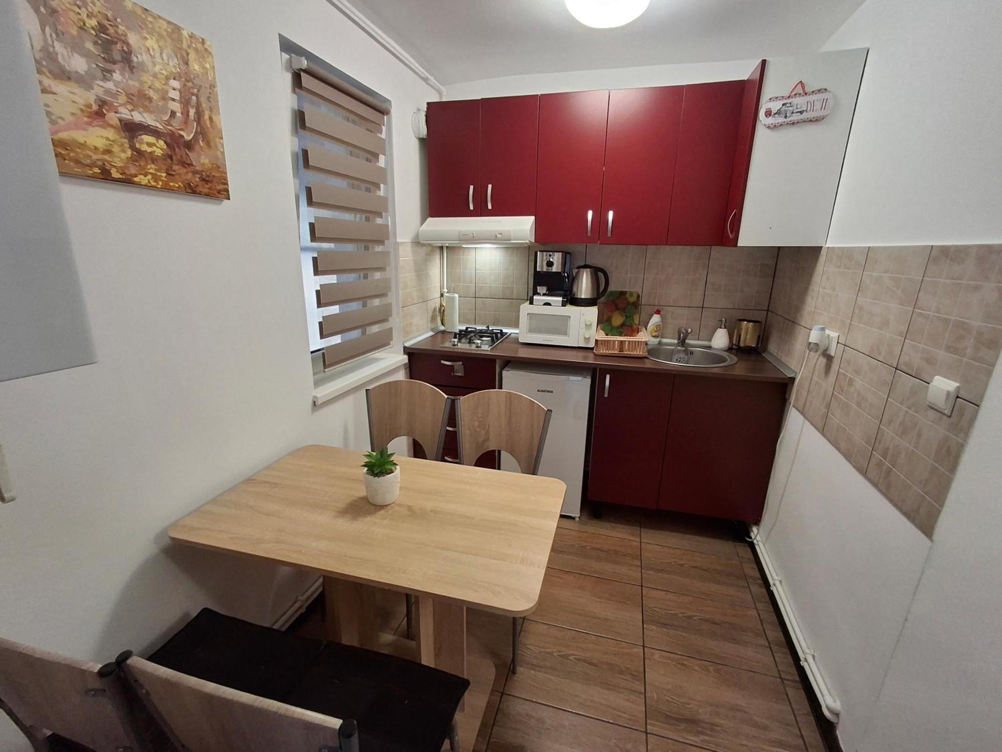Apartament Claudia Deva Exteriör bild