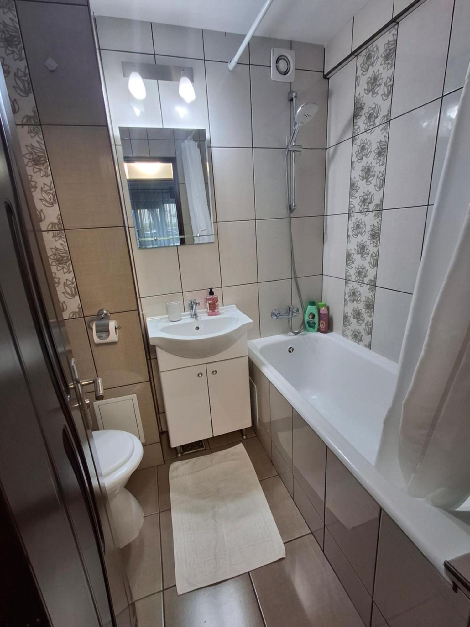 Apartament Claudia Deva Exteriör bild
