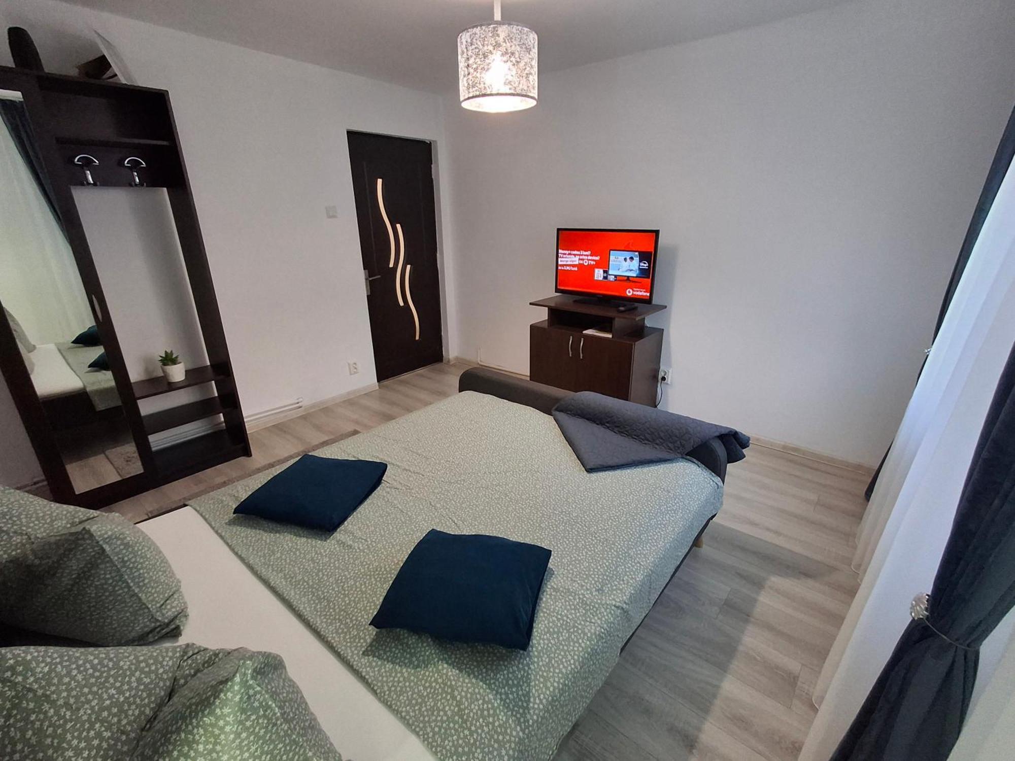 Apartament Claudia Deva Exteriör bild